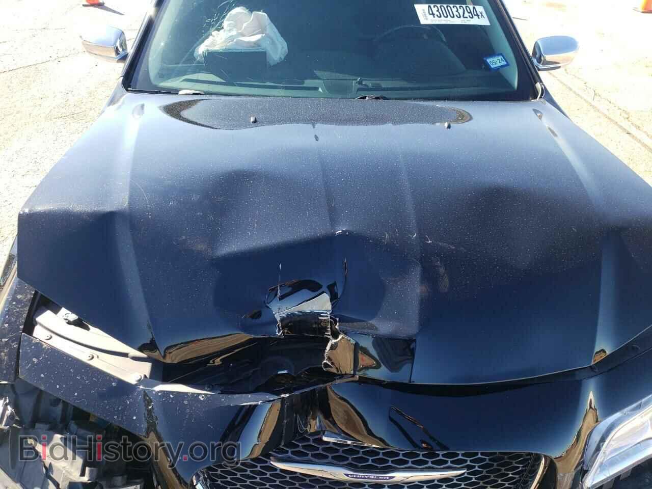 2019 CHRYSLER 300 - VIN: 2C3CCAEG7KH686542 - Фото 11