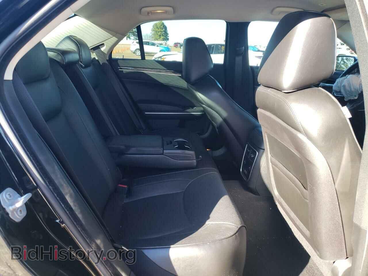 2019 CHRYSLER 300 - VIN: 2C3CCAEG7KH686542 - Фото 10