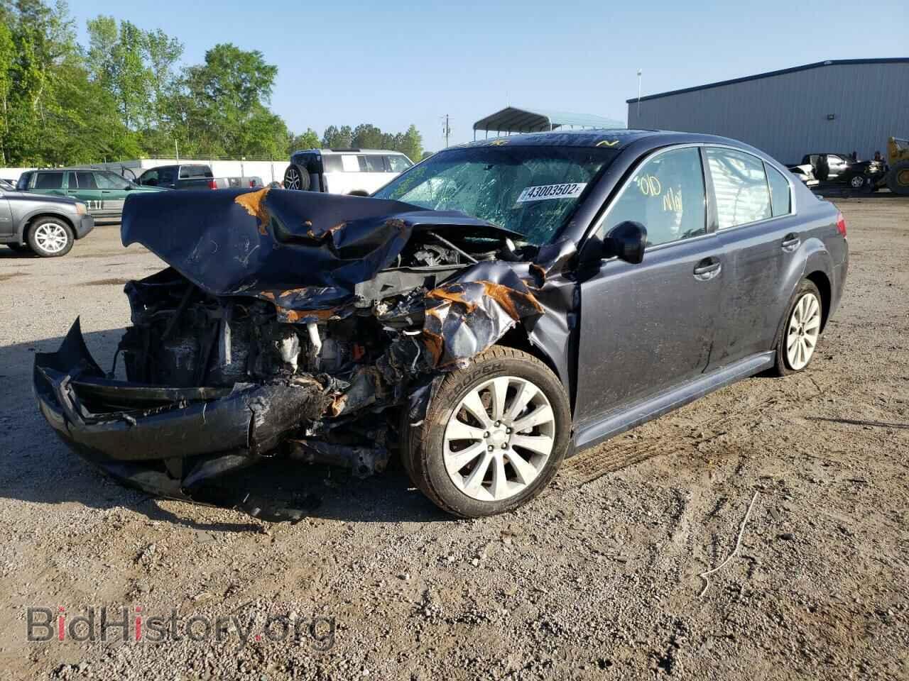 2011 SUBARU LEGACY - VIN: 4S3BMDK67B2215730 - Фото 2