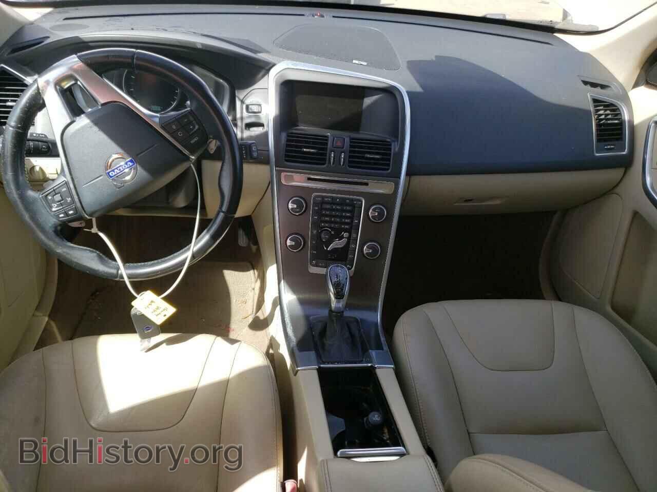 2015 VOLVO XC60 - VIN: YV449MDD1F2625724 - Фото 8