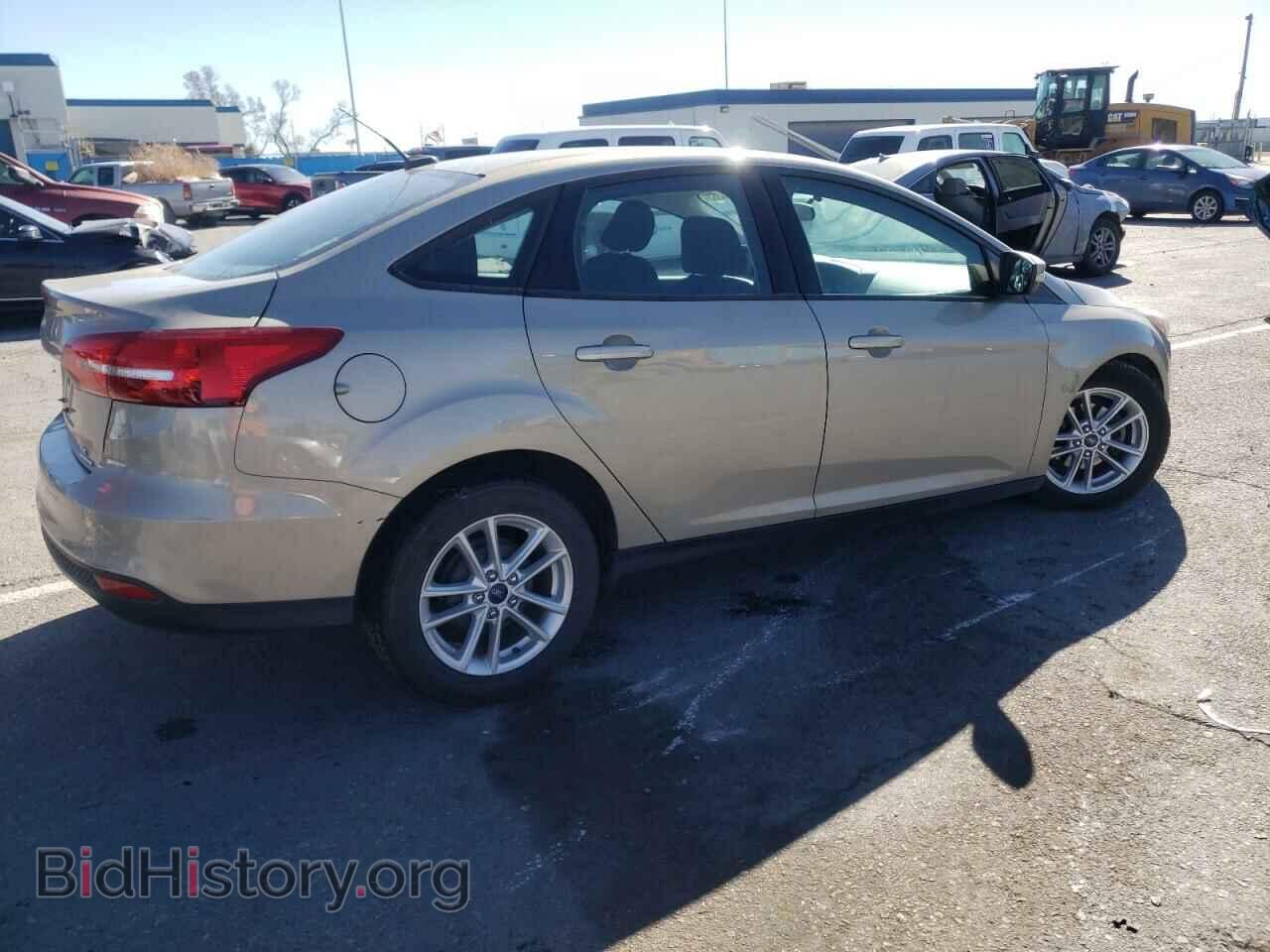 2016 FORD FOCUS - VIN: 1FADP3F23GL358165 - Фото 3