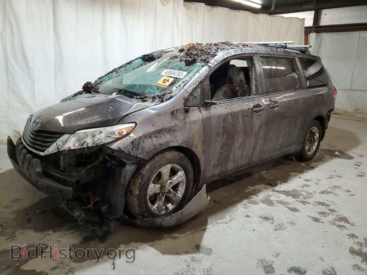 Photo 5TDKK3DC7DS306334 - TOYOTA SIENNA 2013