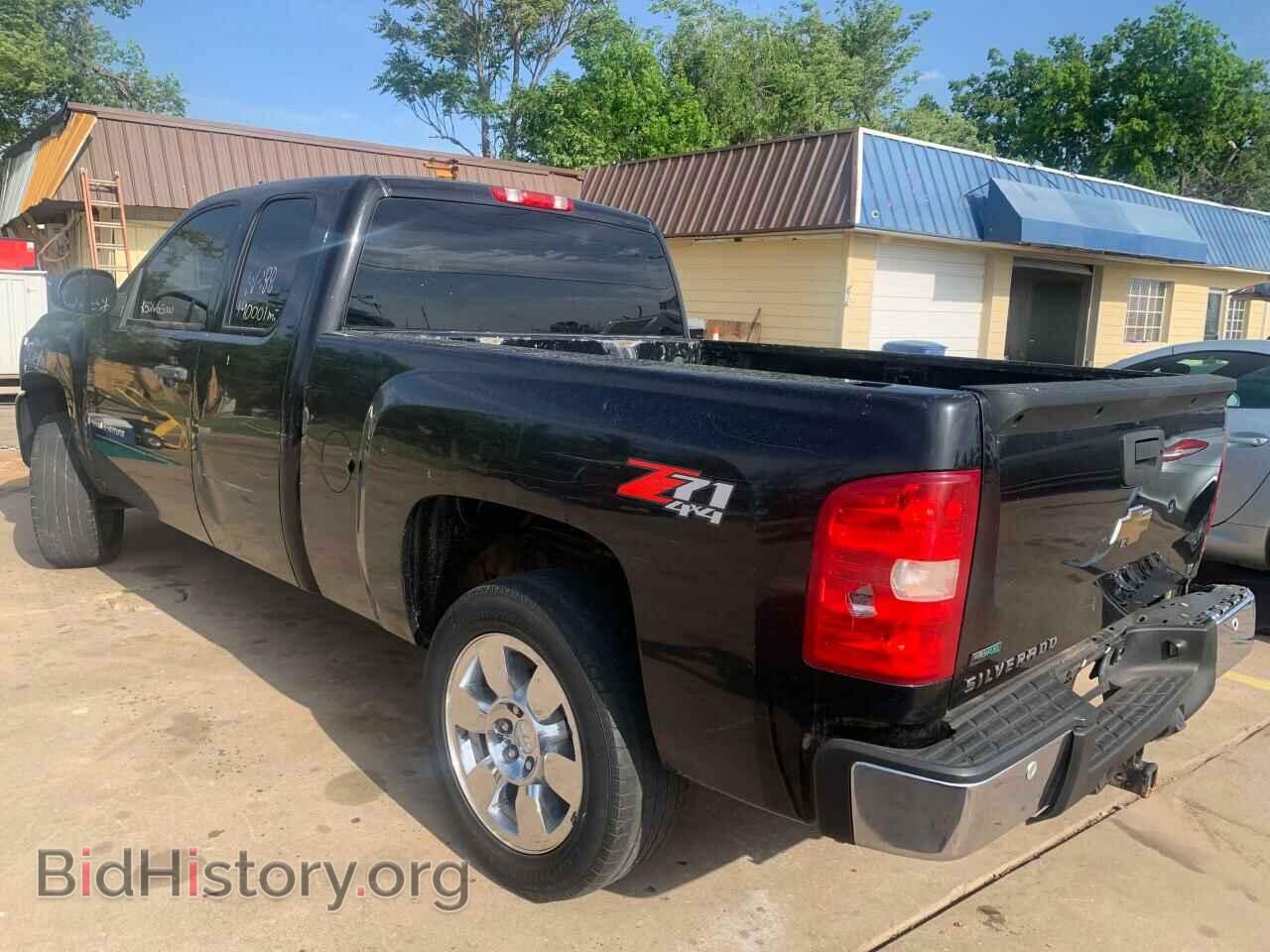 2011 CHEVROLET SILVERADO - VIN: 1GCRKSE34BZ228209 - Фото 3