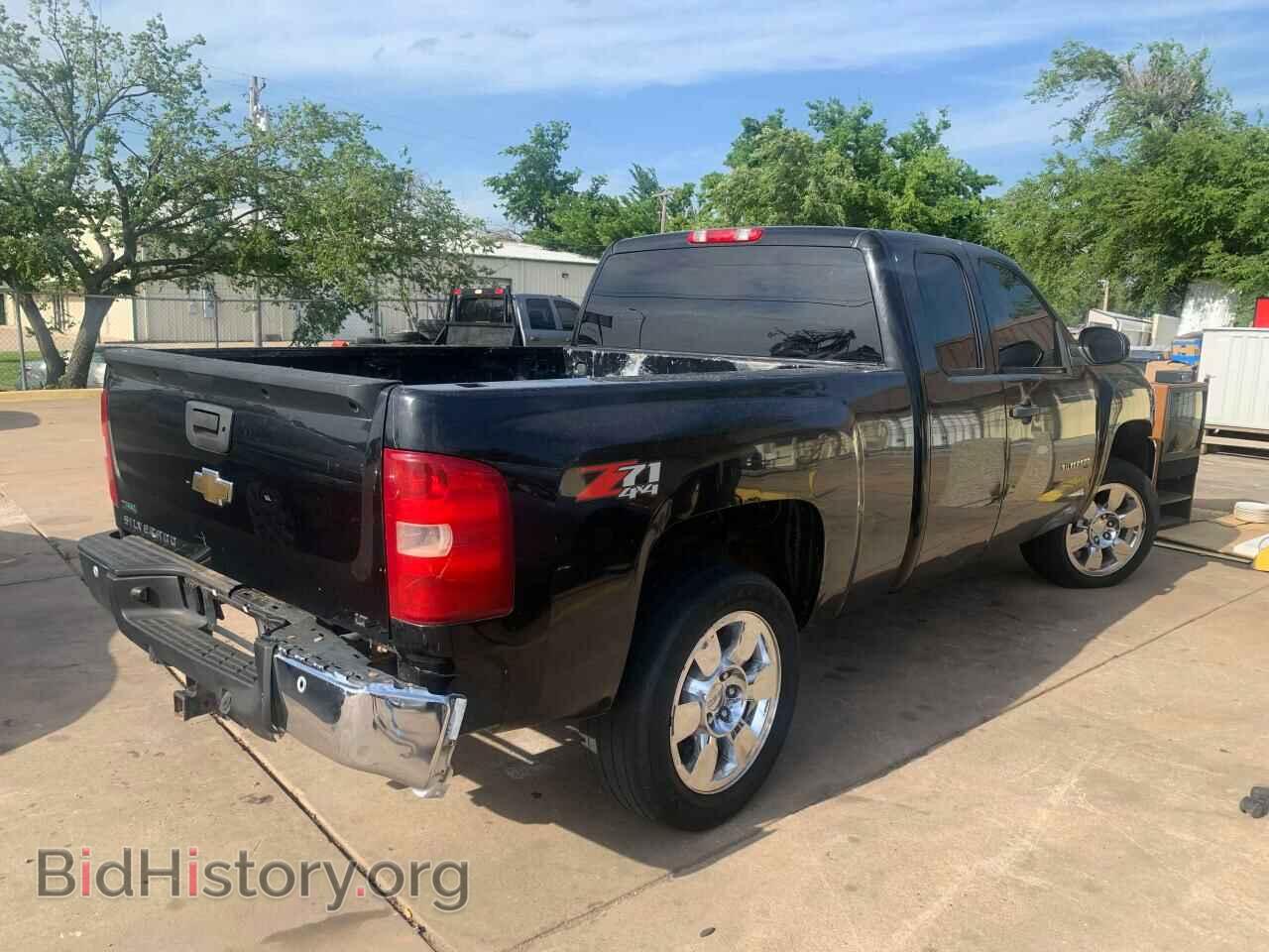 2011 CHEVROLET SILVERADO - VIN: 1GCRKSE34BZ228209 - Фото 4