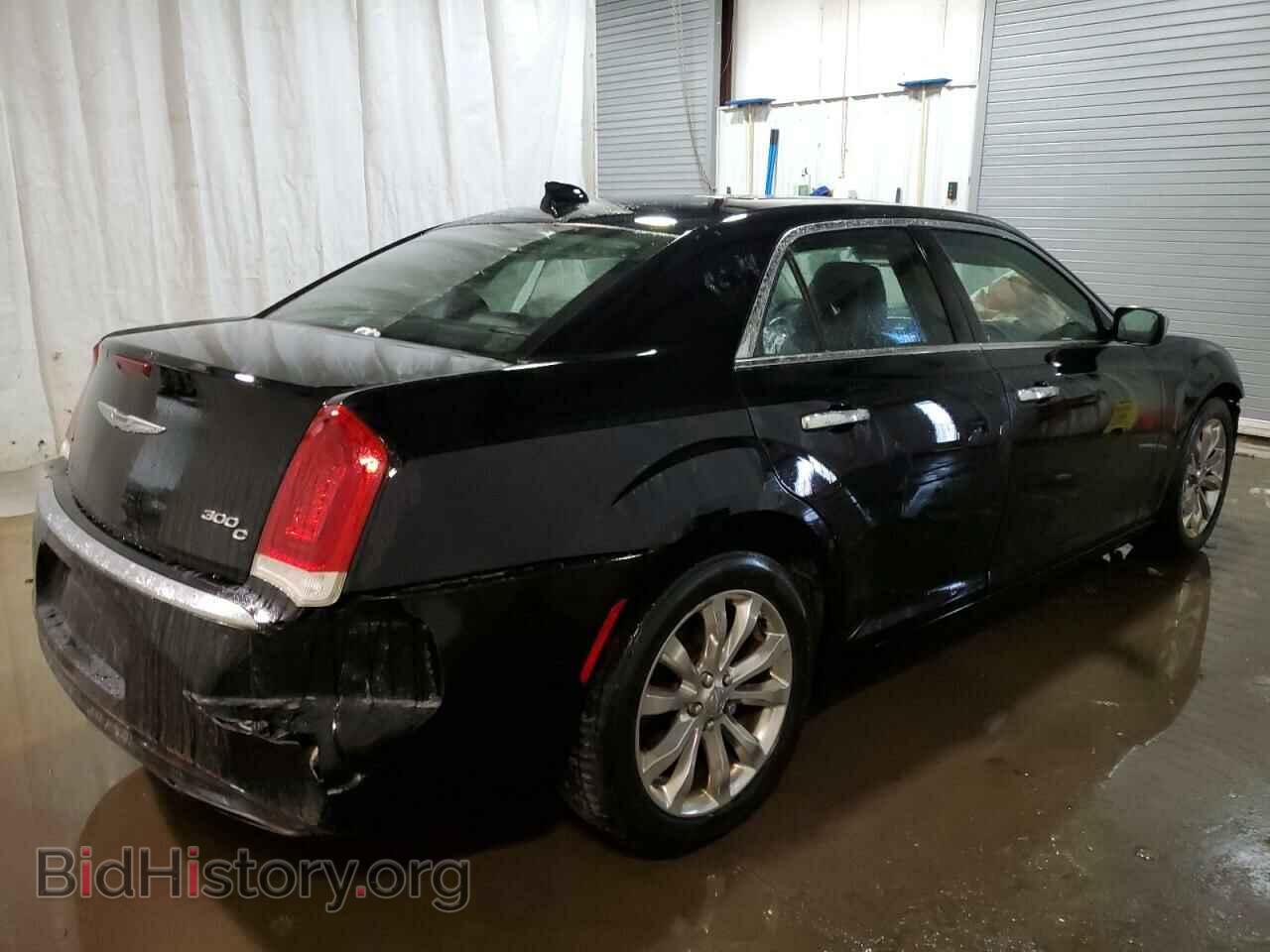 2017 CHRYSLER 300 - VIN: 2C3CCAKG4HH566758 - Фото 3