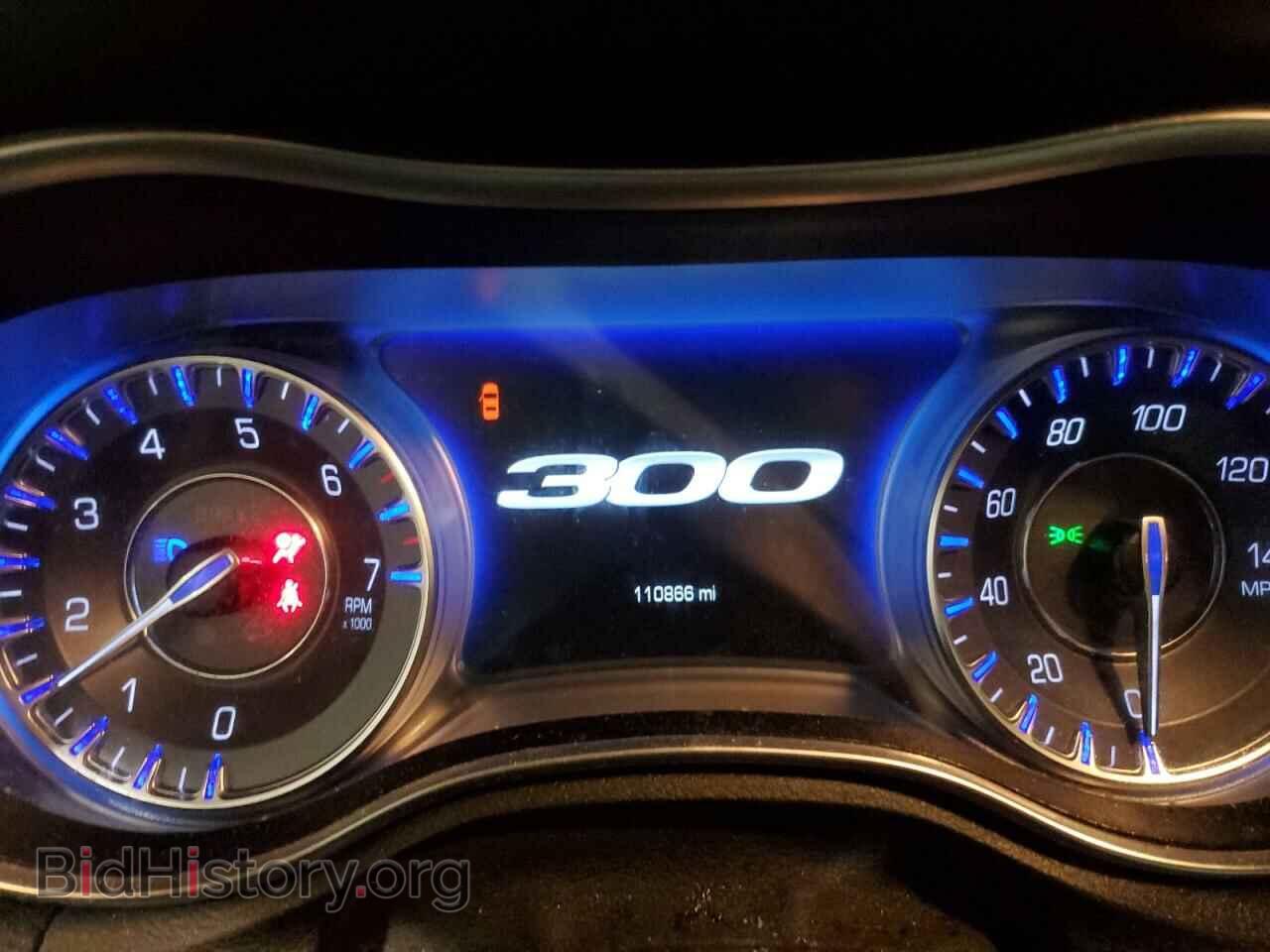 2017 CHRYSLER 300 - VIN: 2C3CCAKG4HH566758 - Фото 9
