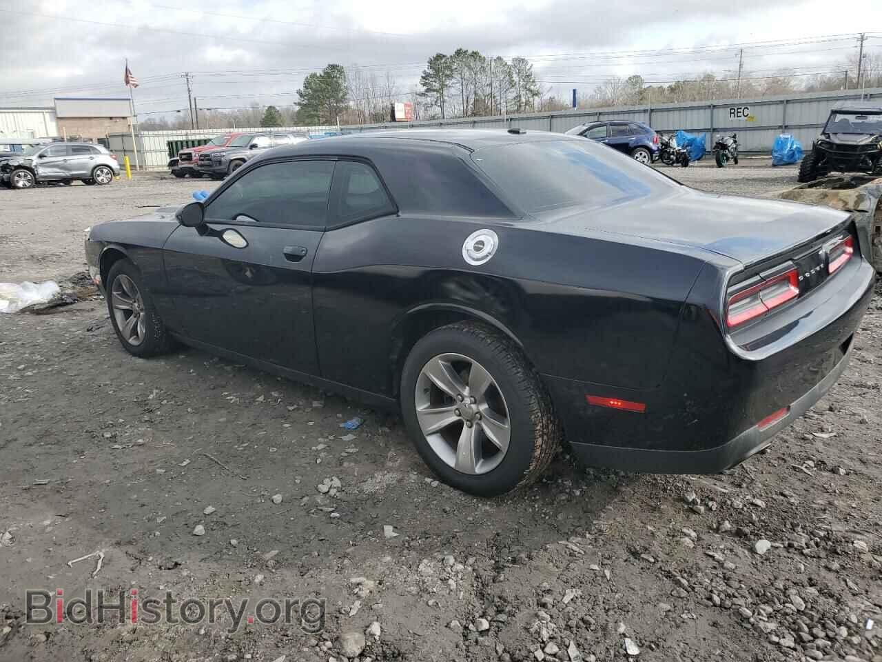 2017 DODGE CHALLENGER - VIN: 2C3CDZAG5HH561131 - Photo 2