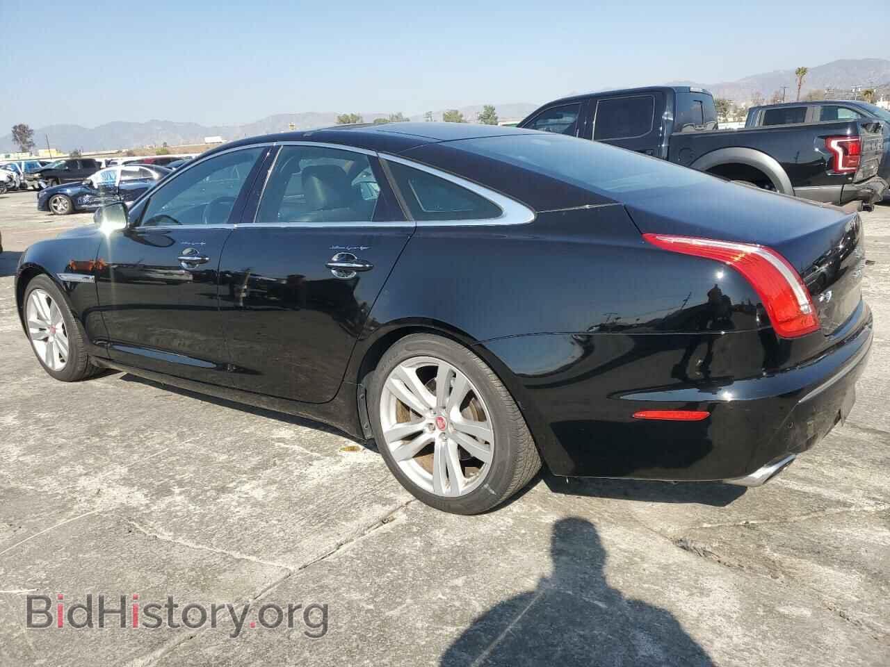 2011 JAGUAR XJ - VIN: SAJWA1CB4BLV05830 - Фото 2