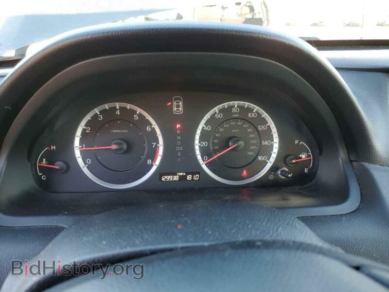 2011 Honda ACCORD (VIN 1HGCS1B33BA008564) — photo 9 of 12