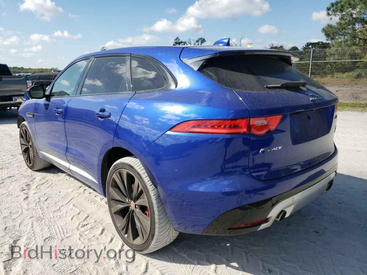 2017 JAGUAR F-PACE - VIN: SADCP2BV2HA065620 - Фото 2