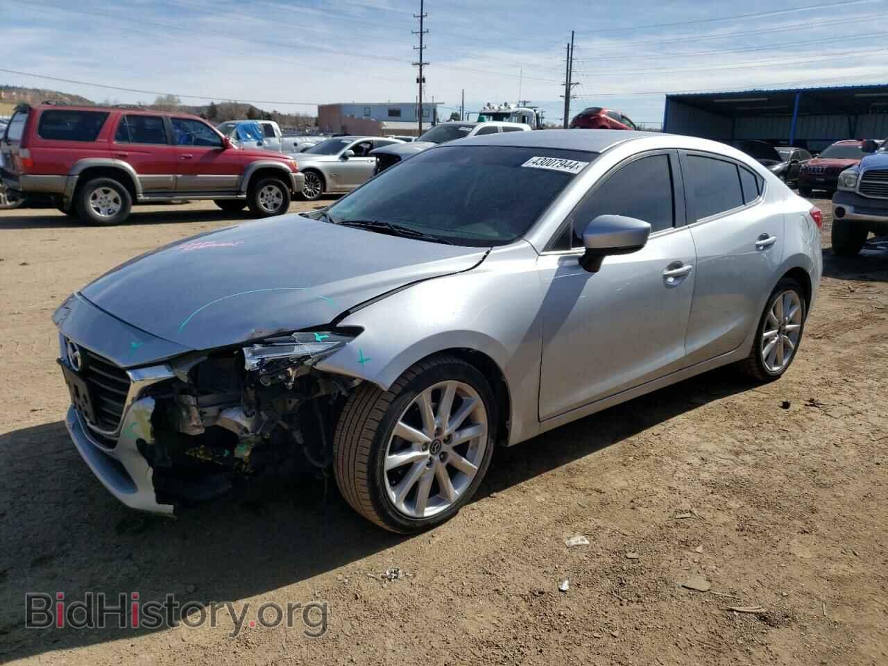 Фотография 3MZBN1V72HM111578 - MAZDA 3 2017