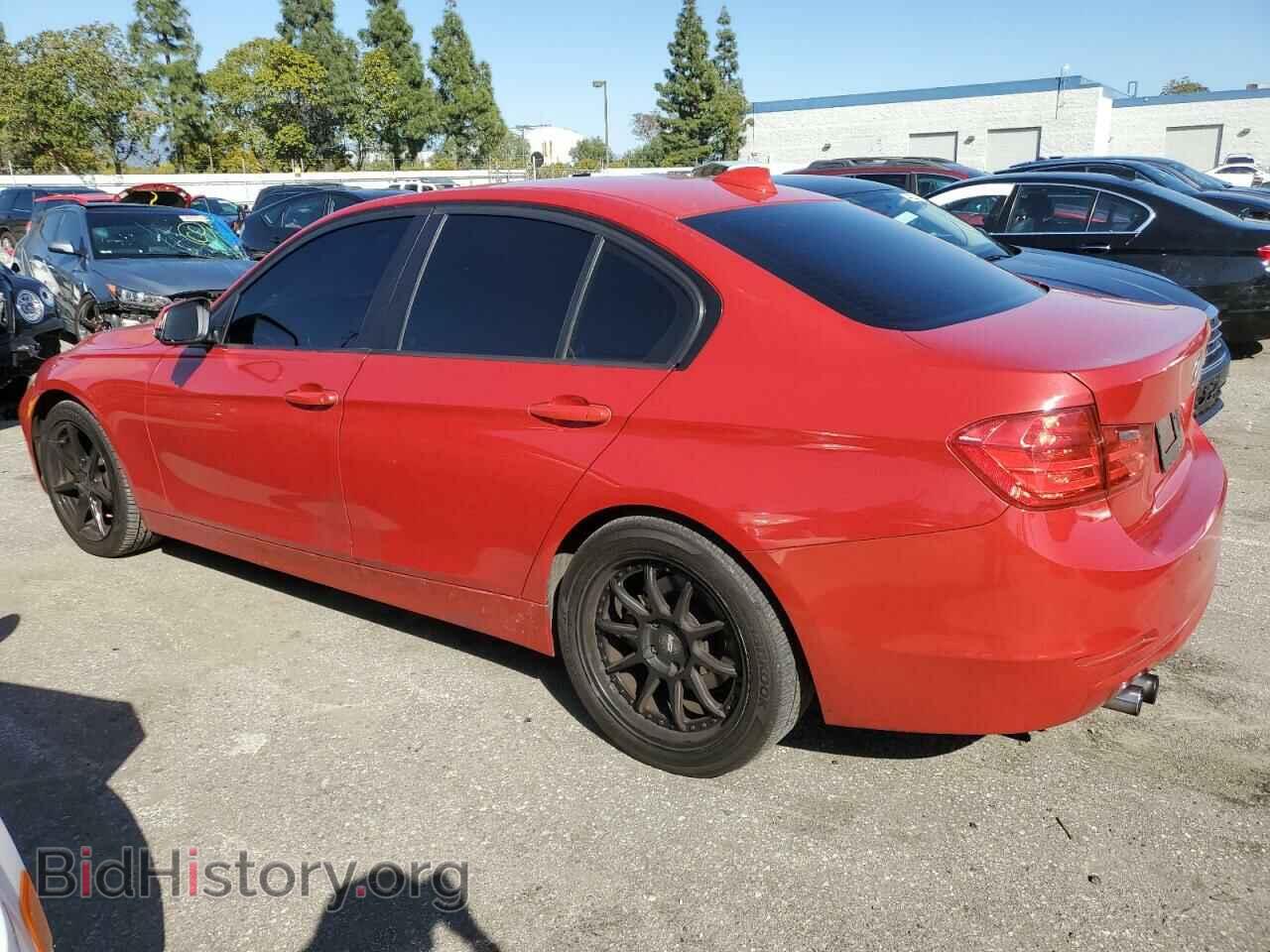 2013 BMW 3 SERIES - VIN: WBA3C1C58DF438475 - Фото 2