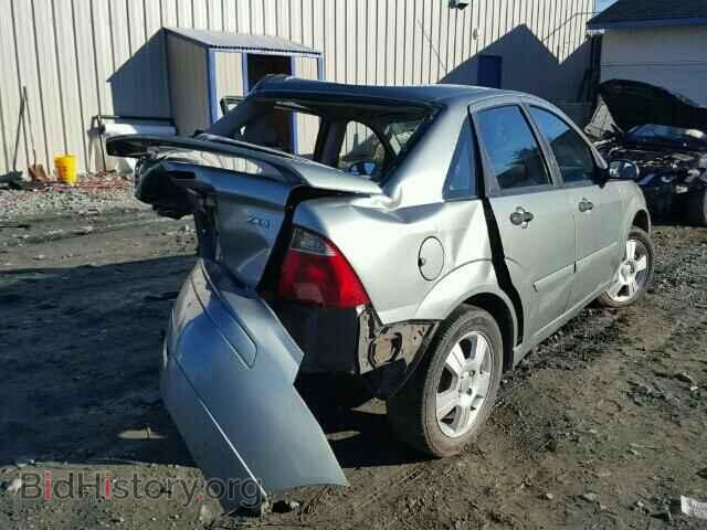 2005 FORD FOCUS - VIN: 1FAHP34N35W151981 - Фото 4