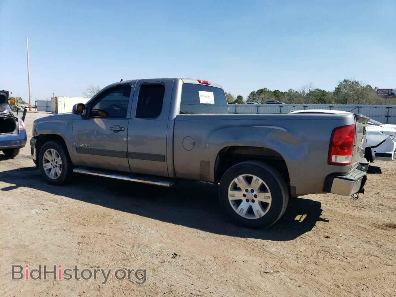 2007 GMC All Models - VIN: 2GTEC19J971569362 - Photo 2