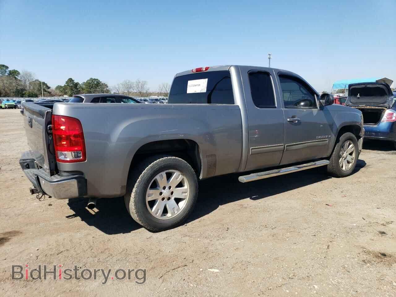 2007 GMC All Models - VIN: 2GTEC19J971569362 - Photo 3
