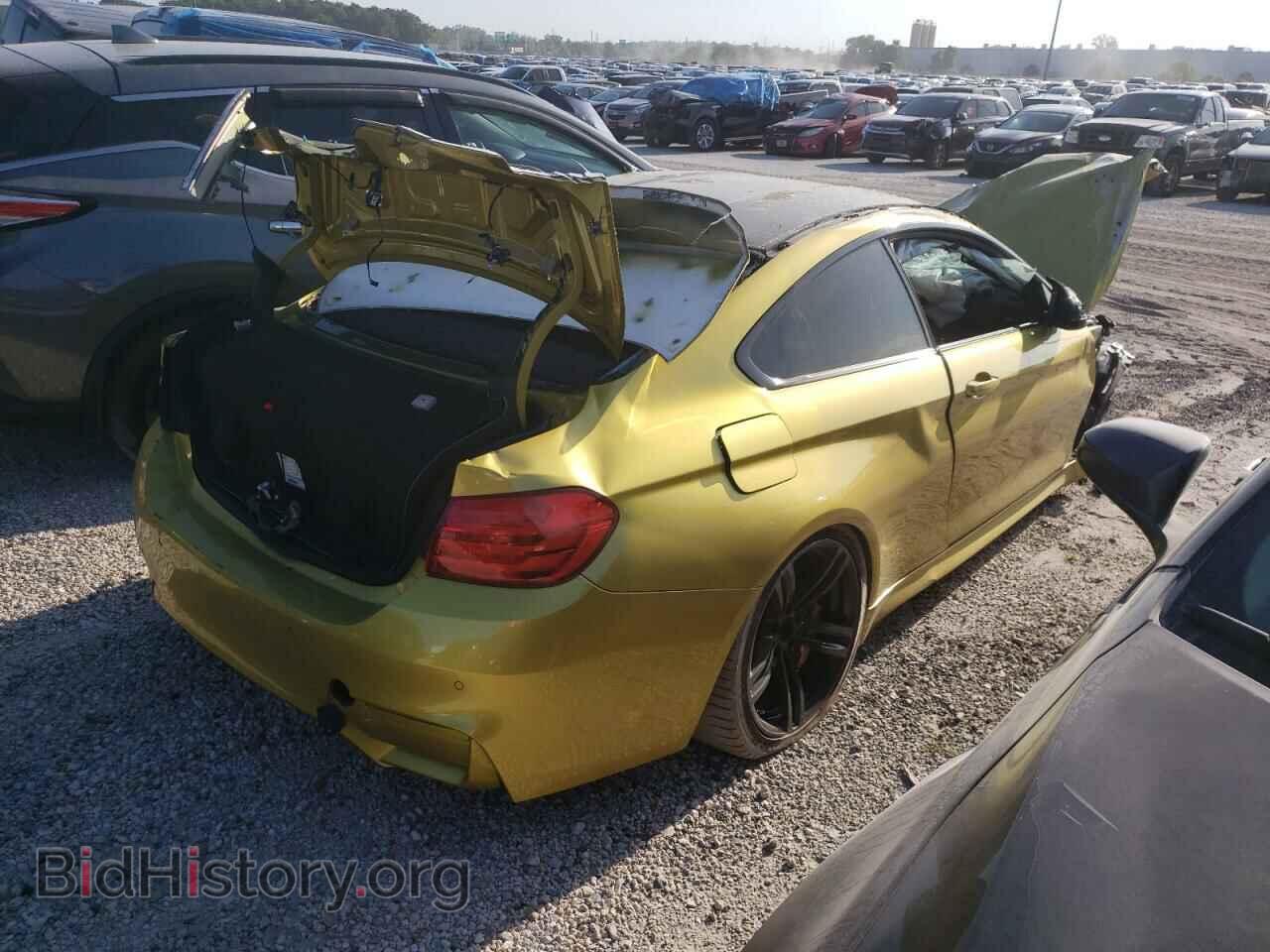 2015 BMW M4 - VIN: WBS3R9C59FK329154 - Фото 4