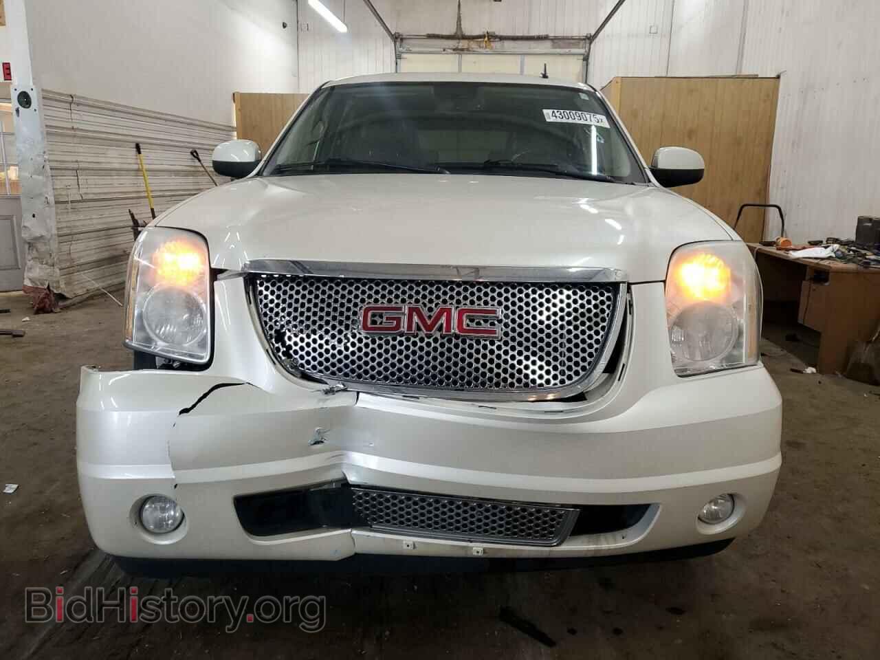 2011 GMC YUKON - VIN: 1GKS2EEF9BR367141 - Photo 5
