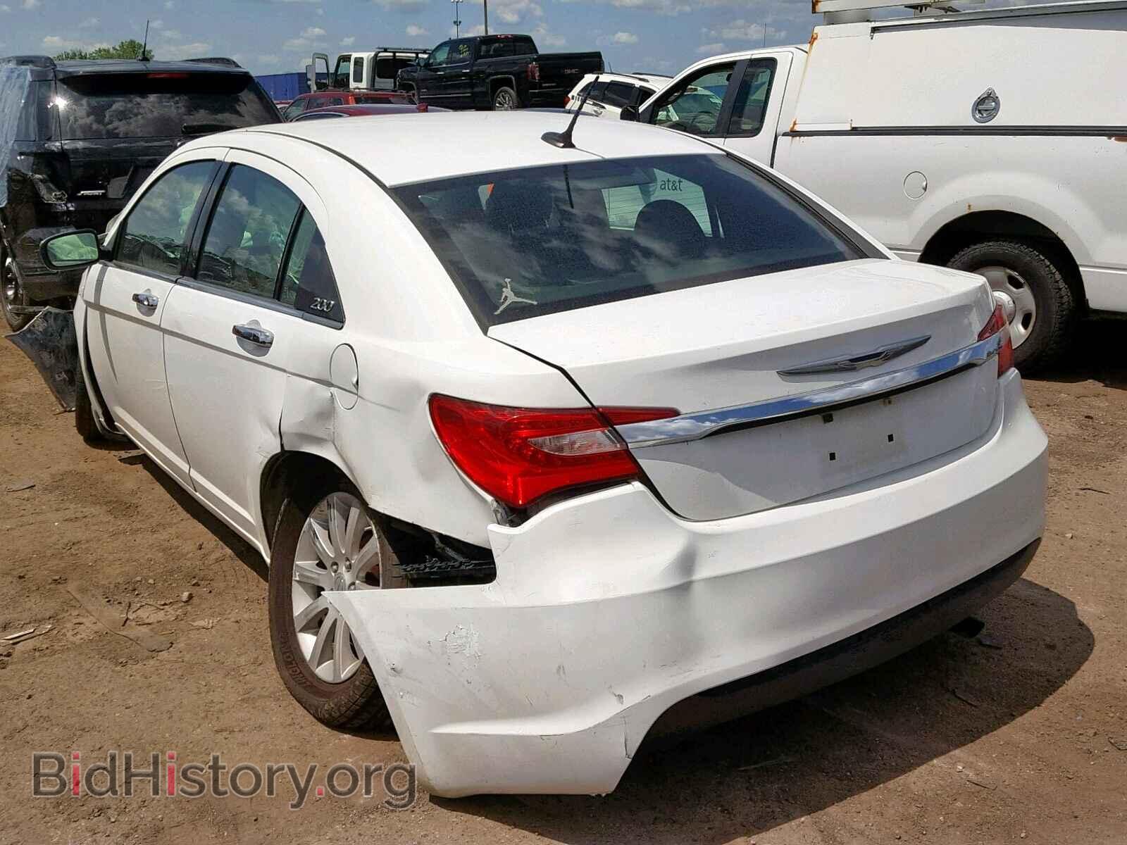 2012 CHRYSLER 200 - VIN: 1C3CCBCB1CN284800 - Фото 3