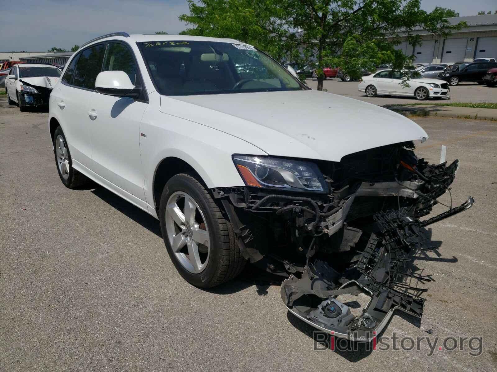 Photo WA1DKAFP9BA103804 - AUDI Q5 2011