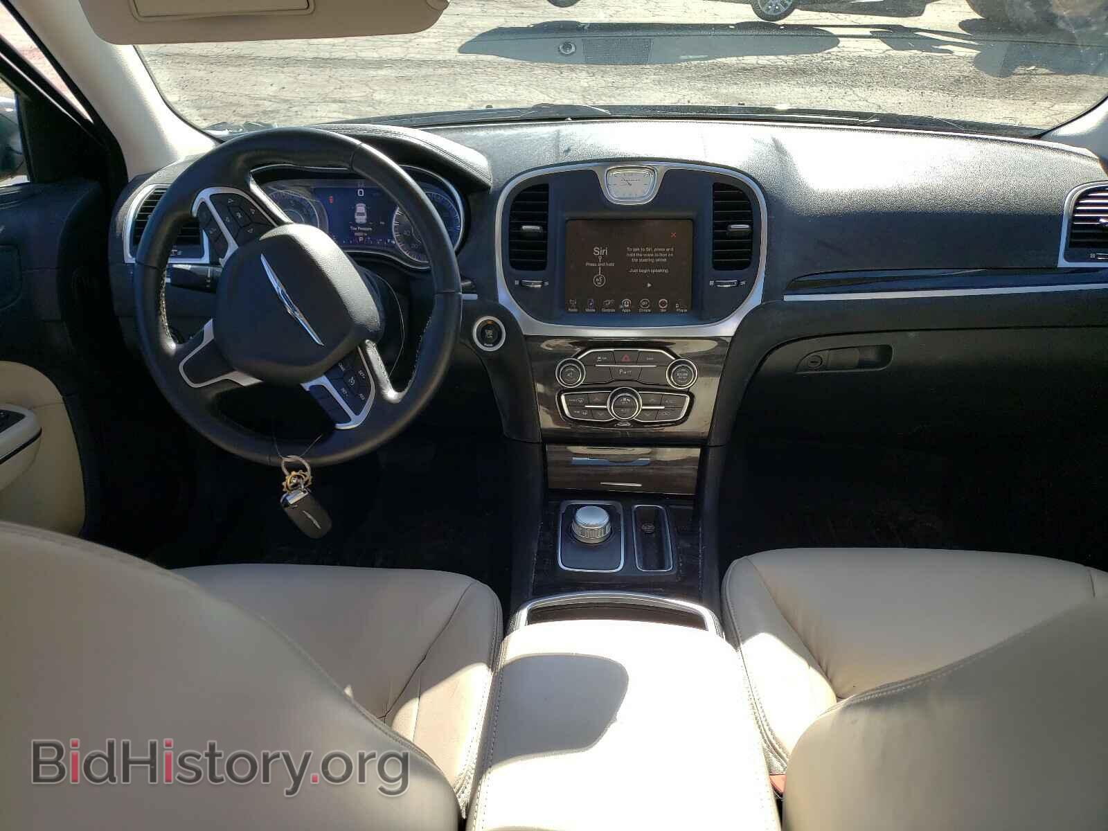 2015 CHRYSLER 300 - VIN: 2C3CCARG0FH787468 - Фото 9