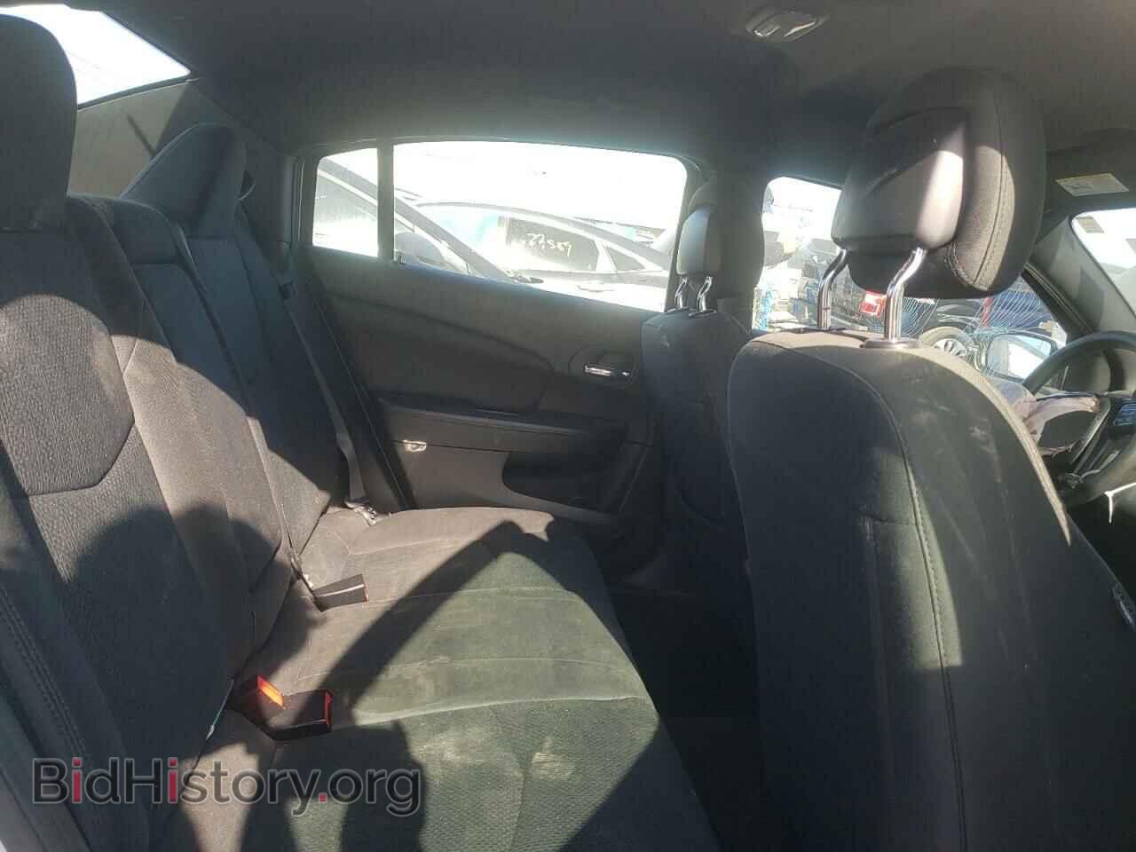 2011 CHRYSLER 200 - VIN: 1C3BC4FBXBN570629 - Фото 6