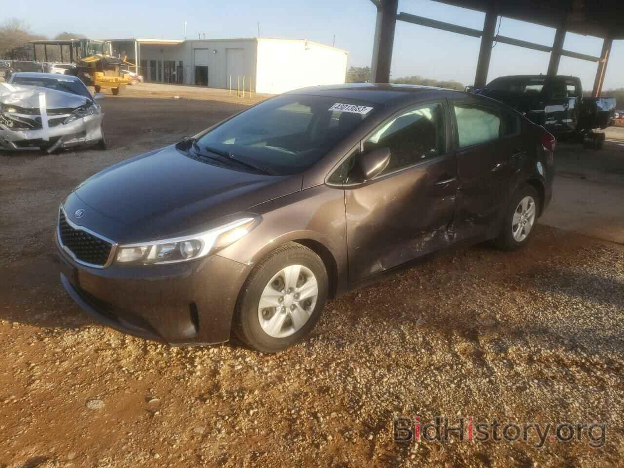 Фотография 3KPFK4A74JE205692 - KIA FORTE 2018