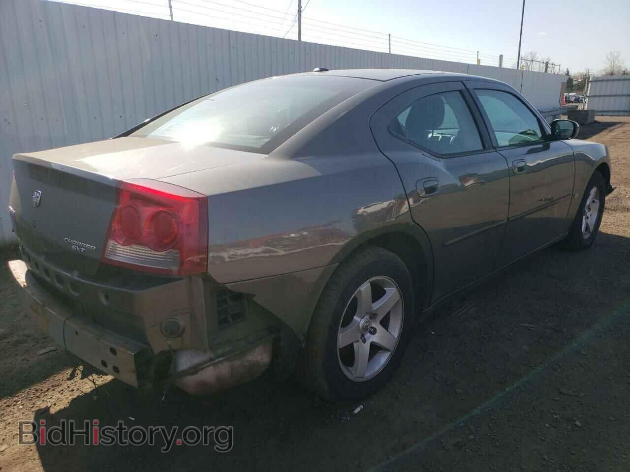 2010 DODGE CHARGER - VIN: 2B3CA3CVXAH267843 - Фото 4