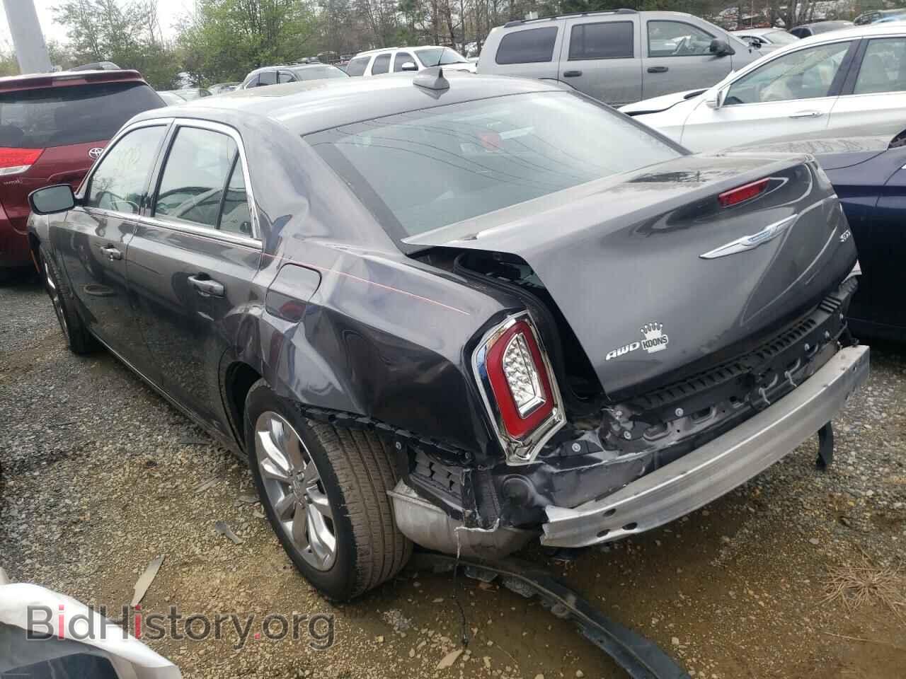 2017 CHRYSLER 300 - VIN: 2C3CCARG7HH582622 - Фото 3