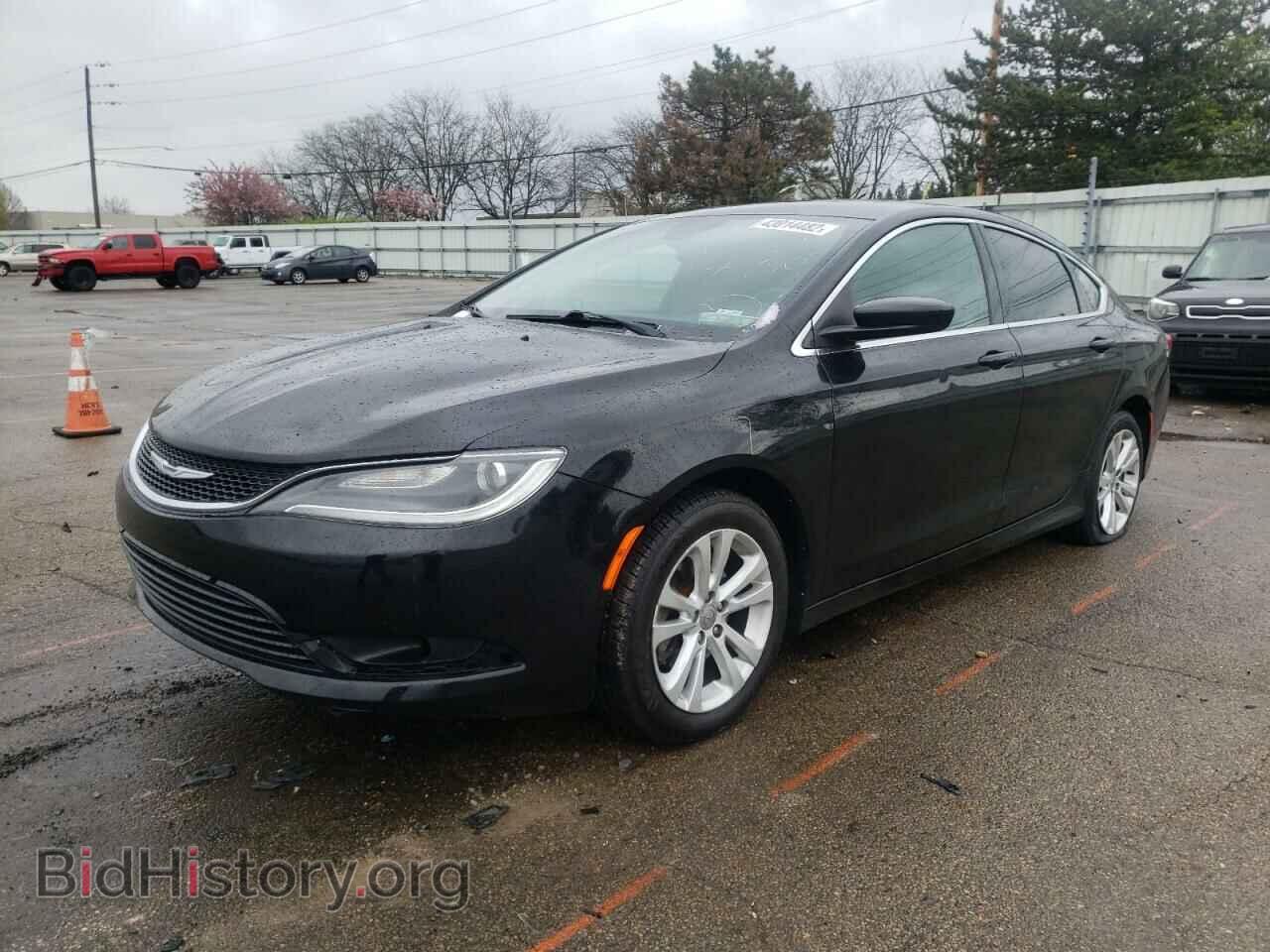 2015 CHRYSLER 200 - VIN: 1C3CCCAB0FN555813 - Фото 2