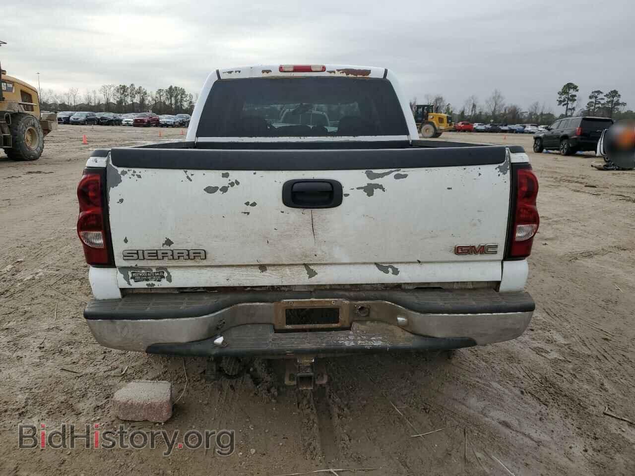 2005 GMC SIERRA - VIN: 2GTEC13T351394517 - Фото 6