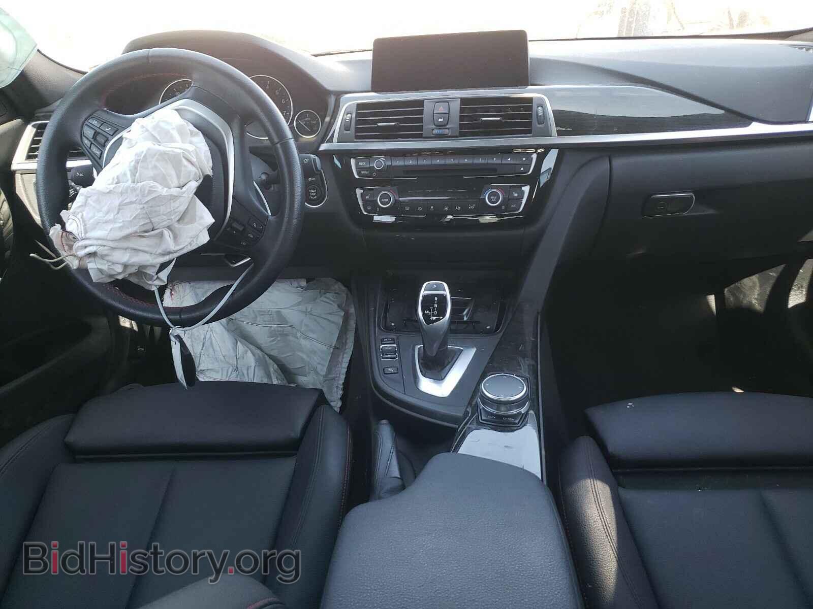 2017 BMW 3 SERIES - VIN: WBA8D9C35HA004338 - Фото 9