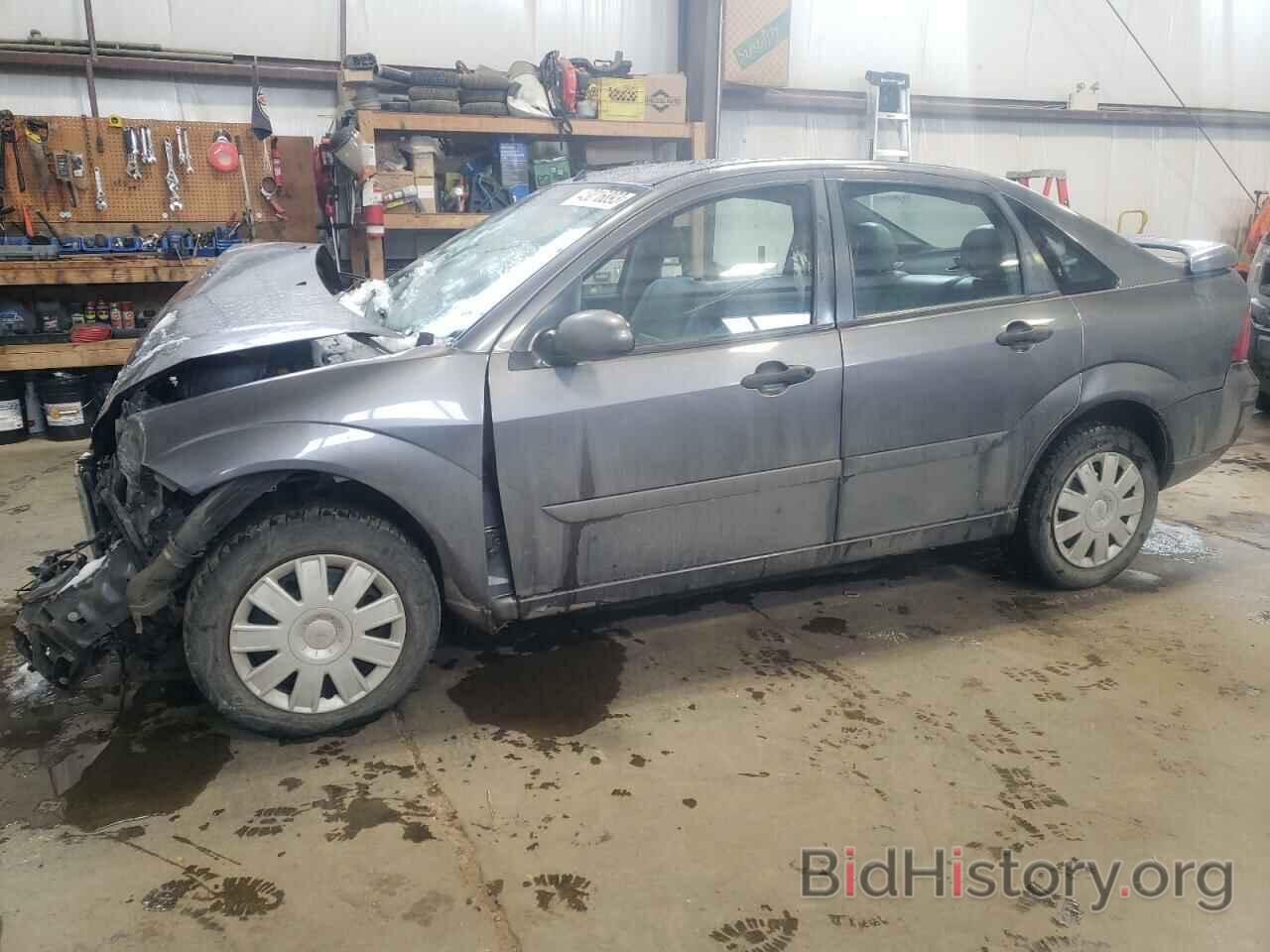 Photo 1FAHP34N67W257814 - FORD FOCUS 2007