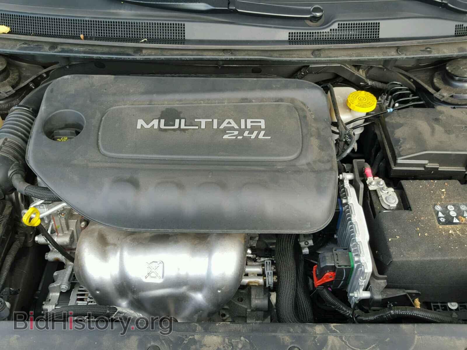 2016 CHRYSLER 200 - VIN: 1C3CCCAB6GN129013 - Photo 7