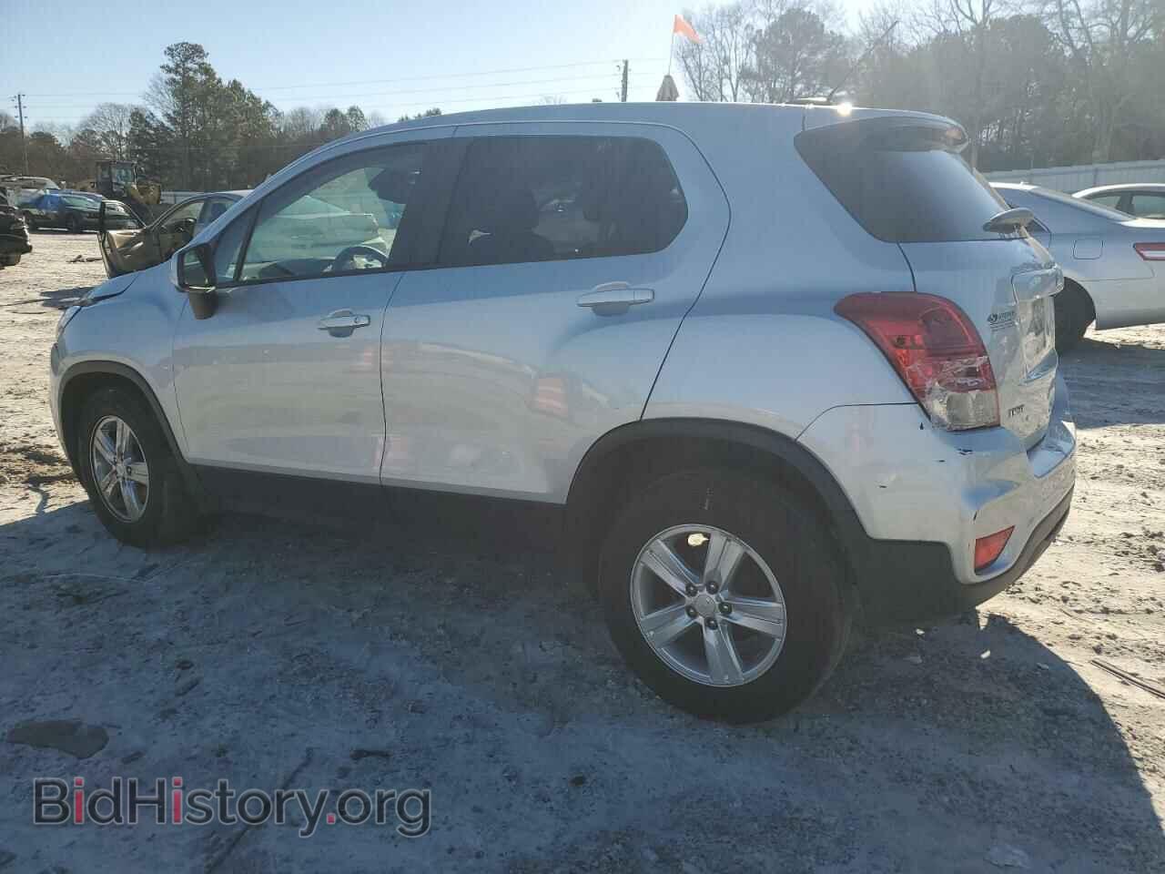 2020 CHEVROLET TRAX - VIN: 3GNCJKSB3LL281214 - Фото 2