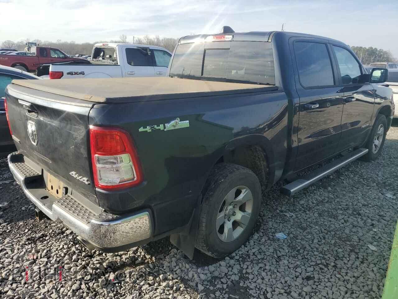 2019 RAM 1500 - VIN: 1C6SRFFT8KN621082 - Фото 3
