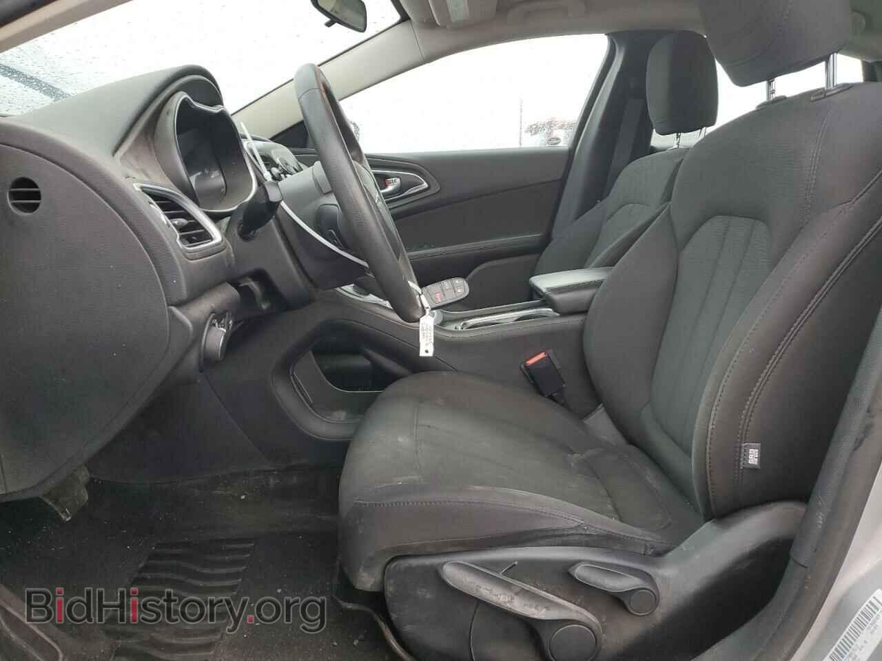 2016 CHRYSLER 200 - VIN: 1C3CCCFB8GN175113 - Фото 7