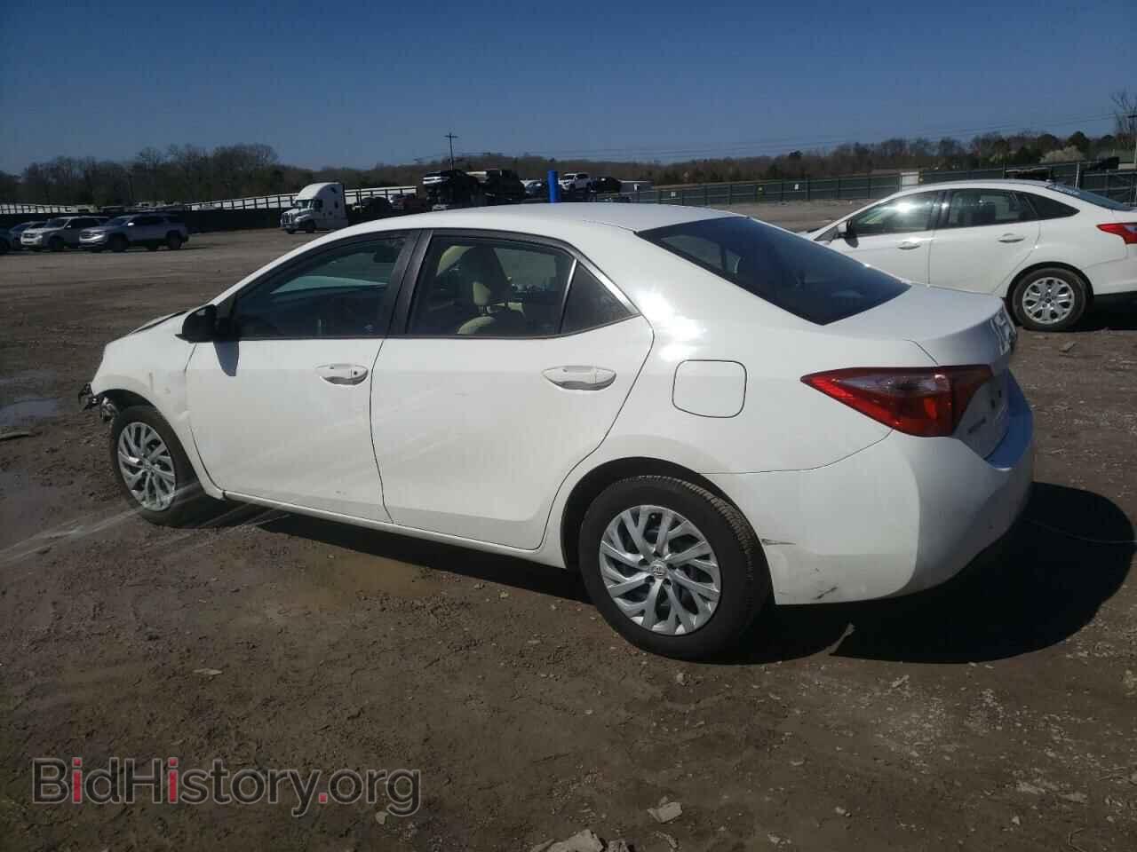 2017 TOYOTA COROLLA - VIN: 5YFBURHE3HP615936 - Фото 2