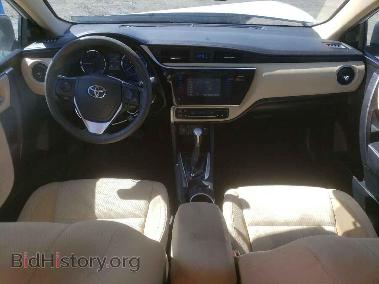 2017 TOYOTA COROLLA - VIN: 5YFBURHE3HP615936 - Фото 8