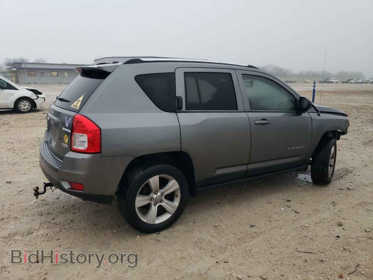 2011 JEEP COMPASS - VIN: 1J4NF1FB6BD197801 - Фото 3