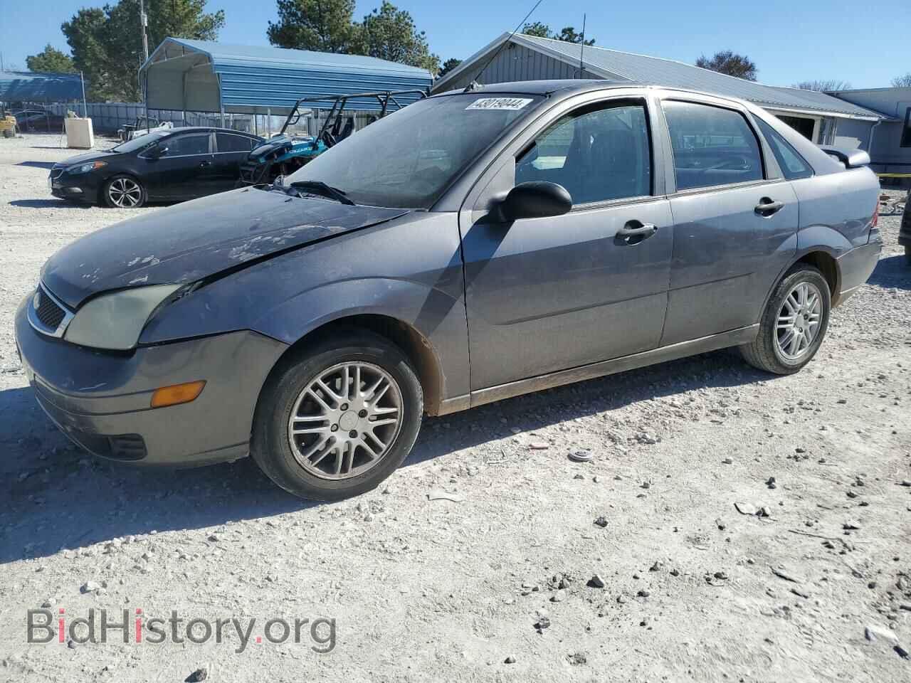 Photo 1FAFP34N67W211617 - FORD FOCUS 2007