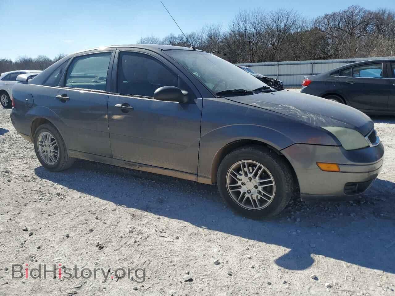2007 FORD FOCUS - VIN: 1FAFP34N67W211617 - Фото 4