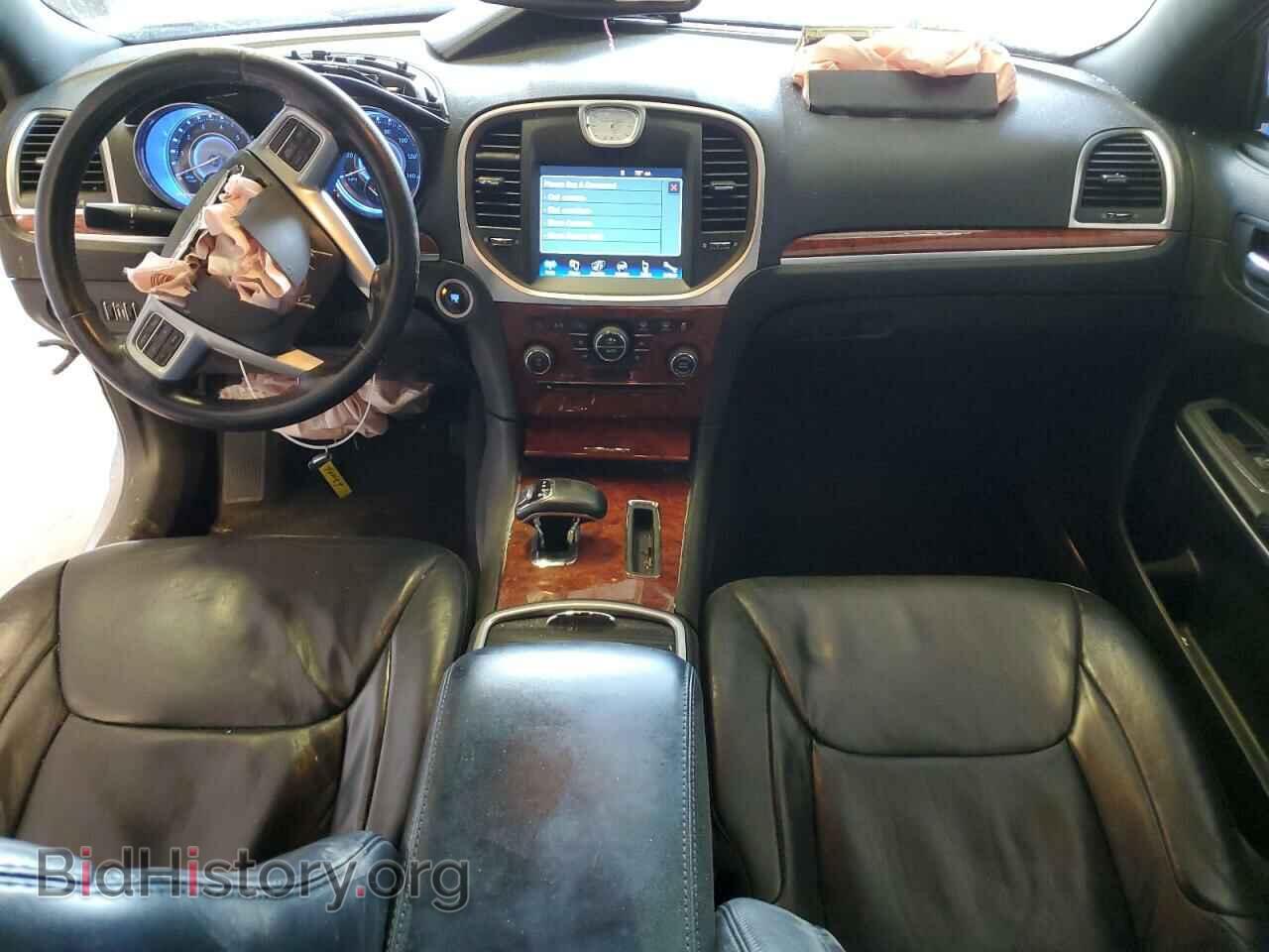 2014 CHRYSLER 300 - VIN: 2C3CCAAG9EH165039 - Фото 8