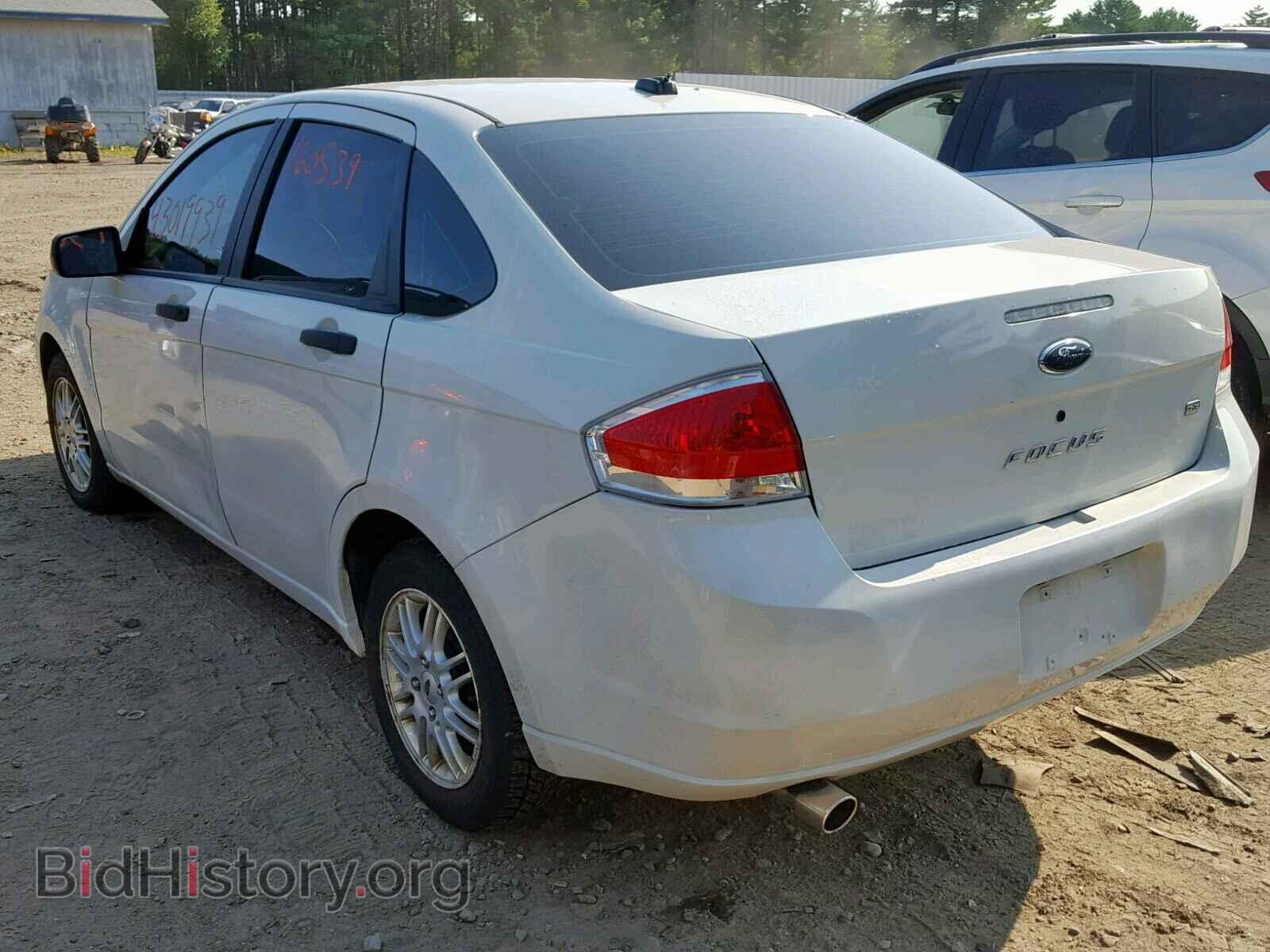 2009 FORD FOCUS SE - VIN: 1FAHP35N99W258229 - Фото 3
