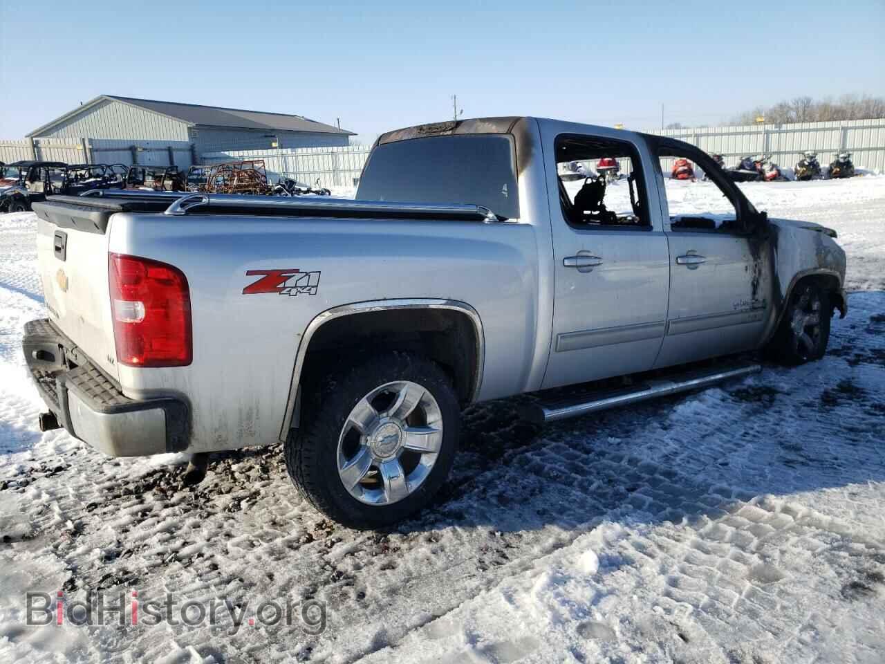 2011 CHEVROLET SILVERADO - VIN: 1GCPKTE33BF147720 - Фото 3
