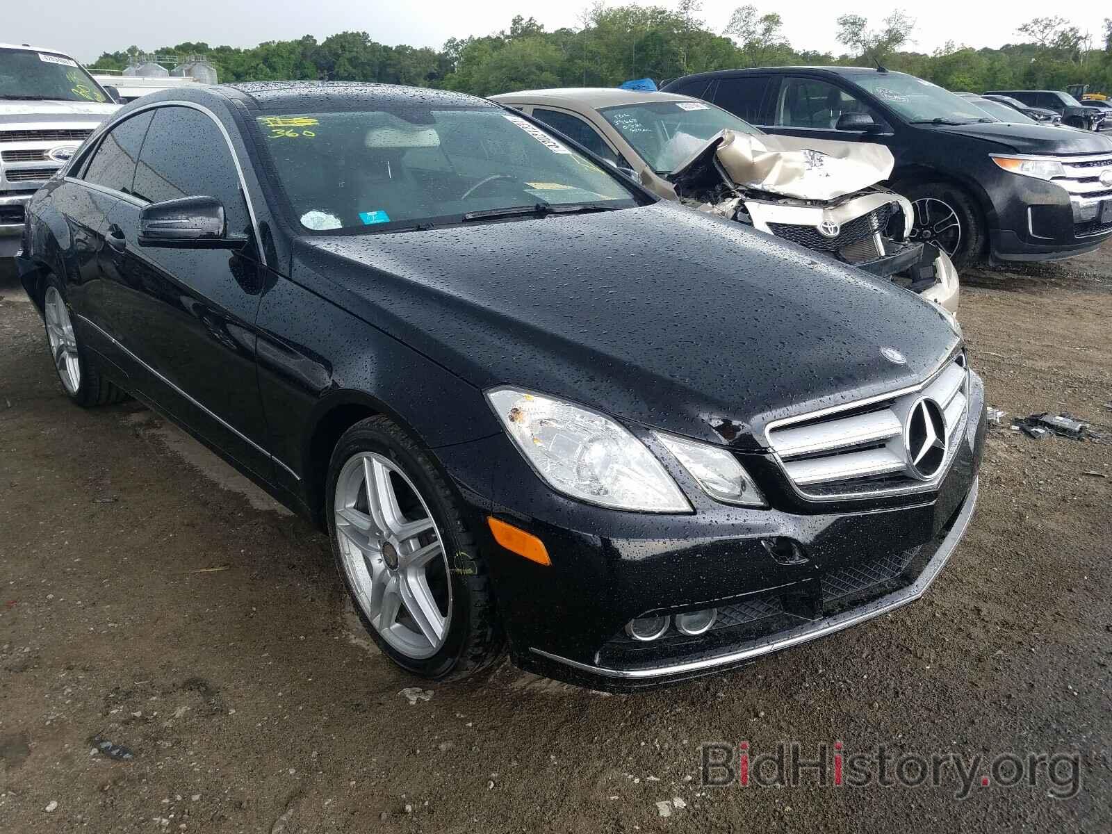 Photo WDDKJ5GB6BF109577 - MERCEDES-BENZ E CLASS 2011