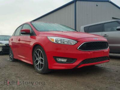 2015 Ford FOCUS Focus SE, red — VIN 1FADP3FEXFL361041, Copart