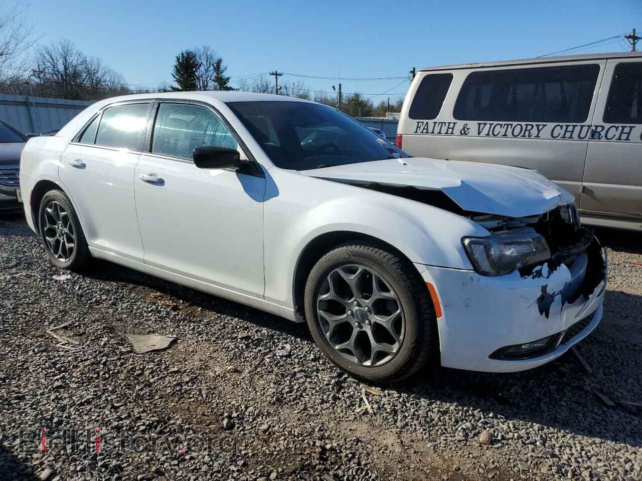 2018 CHRYSLER 300 - VIN: 2C3CCAGG9JH218372 - Фото 4