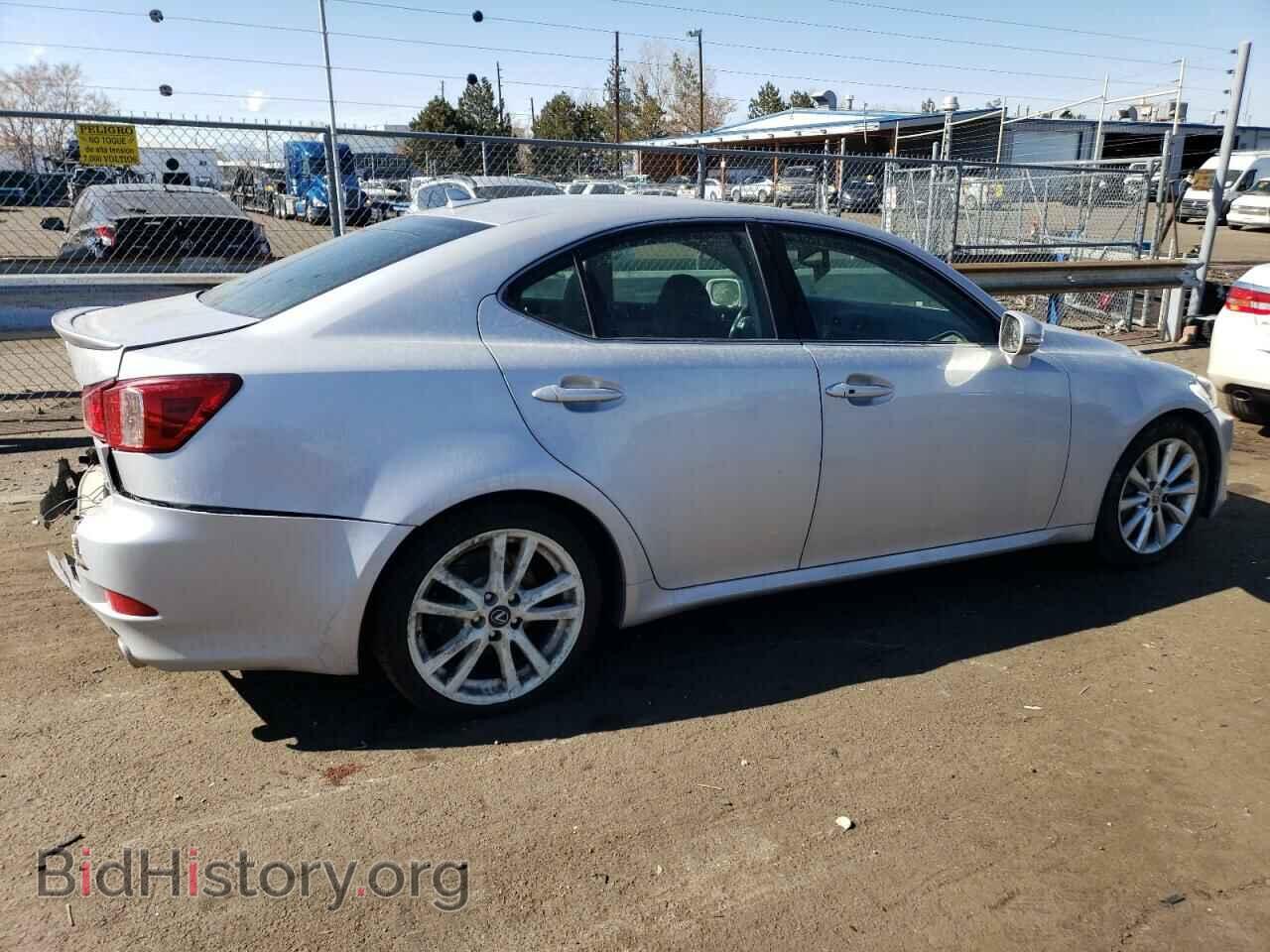 2012 LEXUS IS - VIN: JTHCE5C2XC5002465 - Фото 3