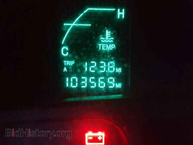 2000 CADILLAC DEVILLE - VIN: 1G6KD54Y2YU320518 - Фото 8