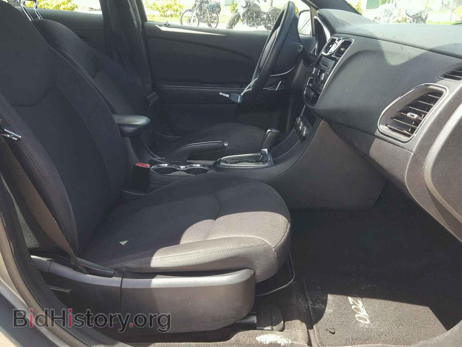 2013 CHRYSLER 200 - VIN: 1C3CCBAB5DN733738 - Фото 5